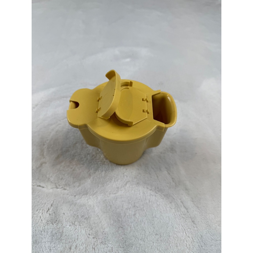 Tupperware Yellow Small Lid Holder Container Storage Organizer Kitchen Gadget - Picture 3 of 4